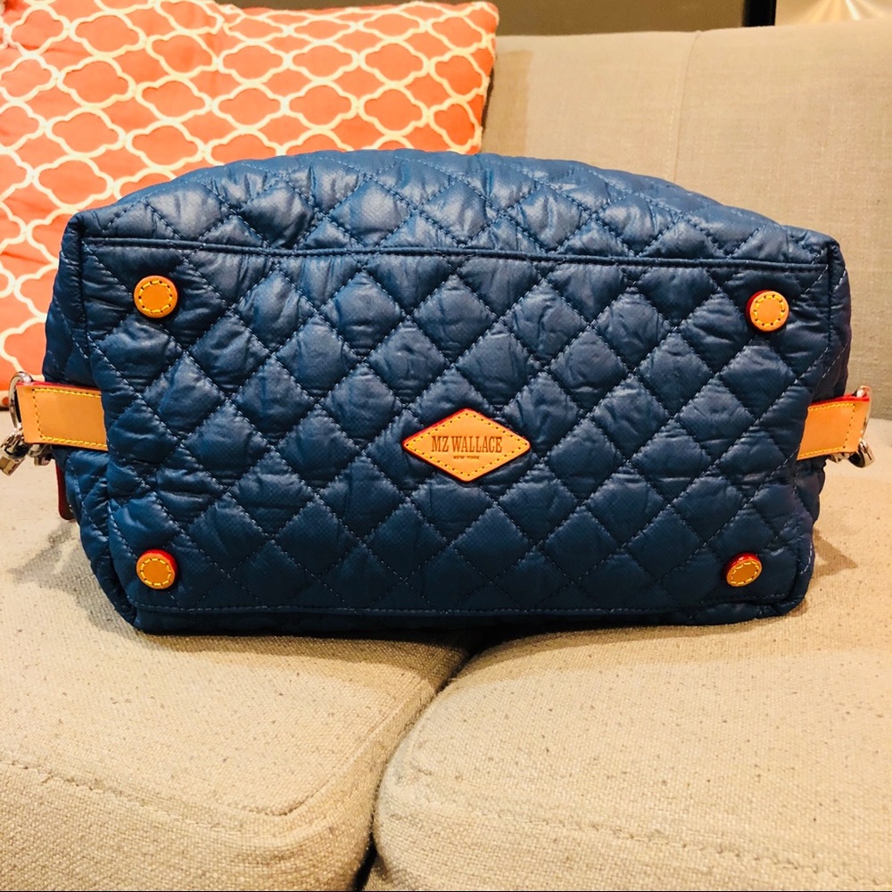 🌸SOLD🌸MZ Wallace Medium Sutton Quilted Tote Bag - Picture 7 of 8